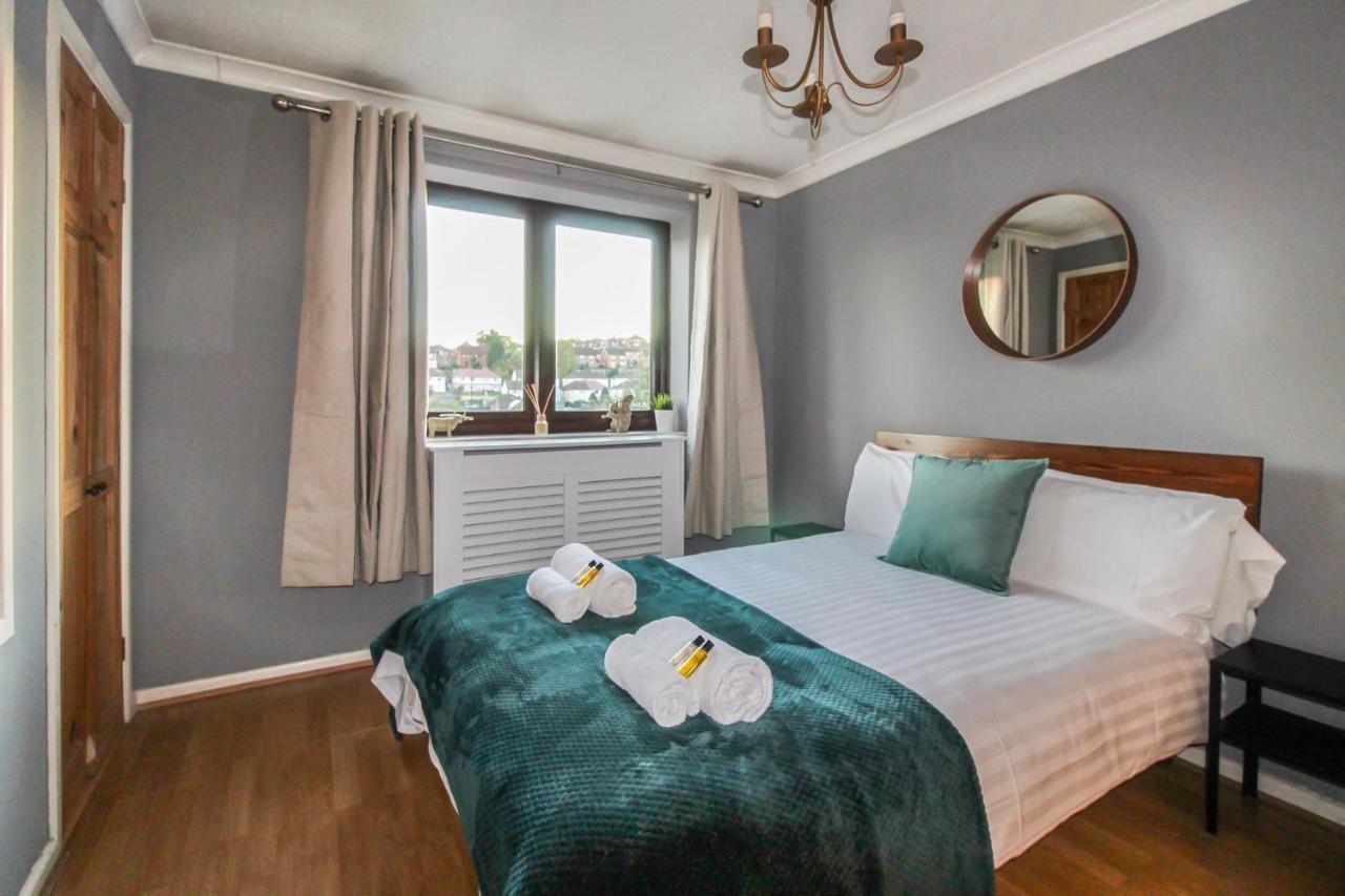 Comfortable 2 Bedroom House With Free Parking Ноттингем Экстерьер фото