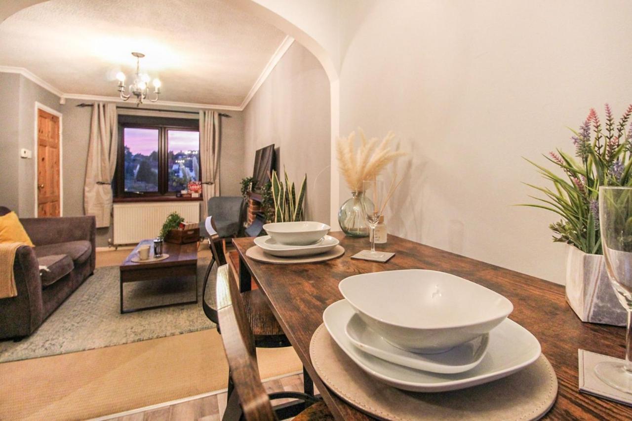 Comfortable 2 Bedroom House With Free Parking Ноттингем Экстерьер фото